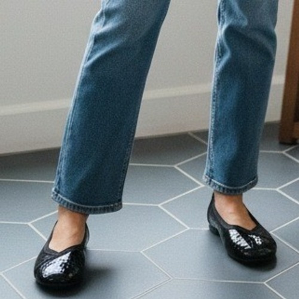 Vionic Caroll Black Croc Embossed Ballet Flats Comfort Shoes Women‎ - Size US 6